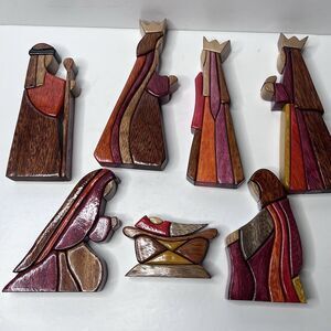 Novica Folk Art Set Handmade Hand painted Wood Nativity Scene Set 8 Pcs